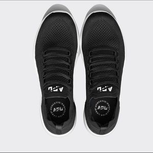 APL Women's TechLoom Breeze